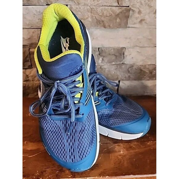 Altra Provision 4.0 Size 9 Men's Blue And Lime Lightly Worn - Picture 1 of 13